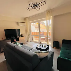 Les Arenes - Centre, 2 Pieces Recemment Renove De 45 M2 Avec Sa Terrasse De 10 M2 Appartamento Cannes